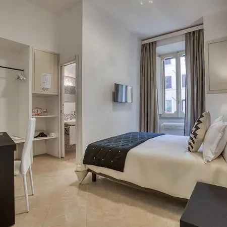 アダ ルームズ 4* ローマ